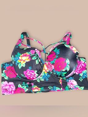 Torrid Swim Tankini Top Size 4 DD/F Black Floral Underwire Strappy NWT